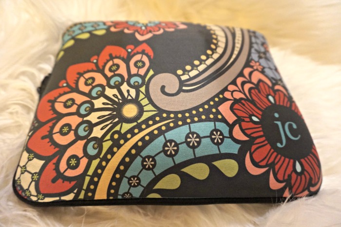 Erin Condren Carry All Clutch VS Thirty One Zipper Pouch