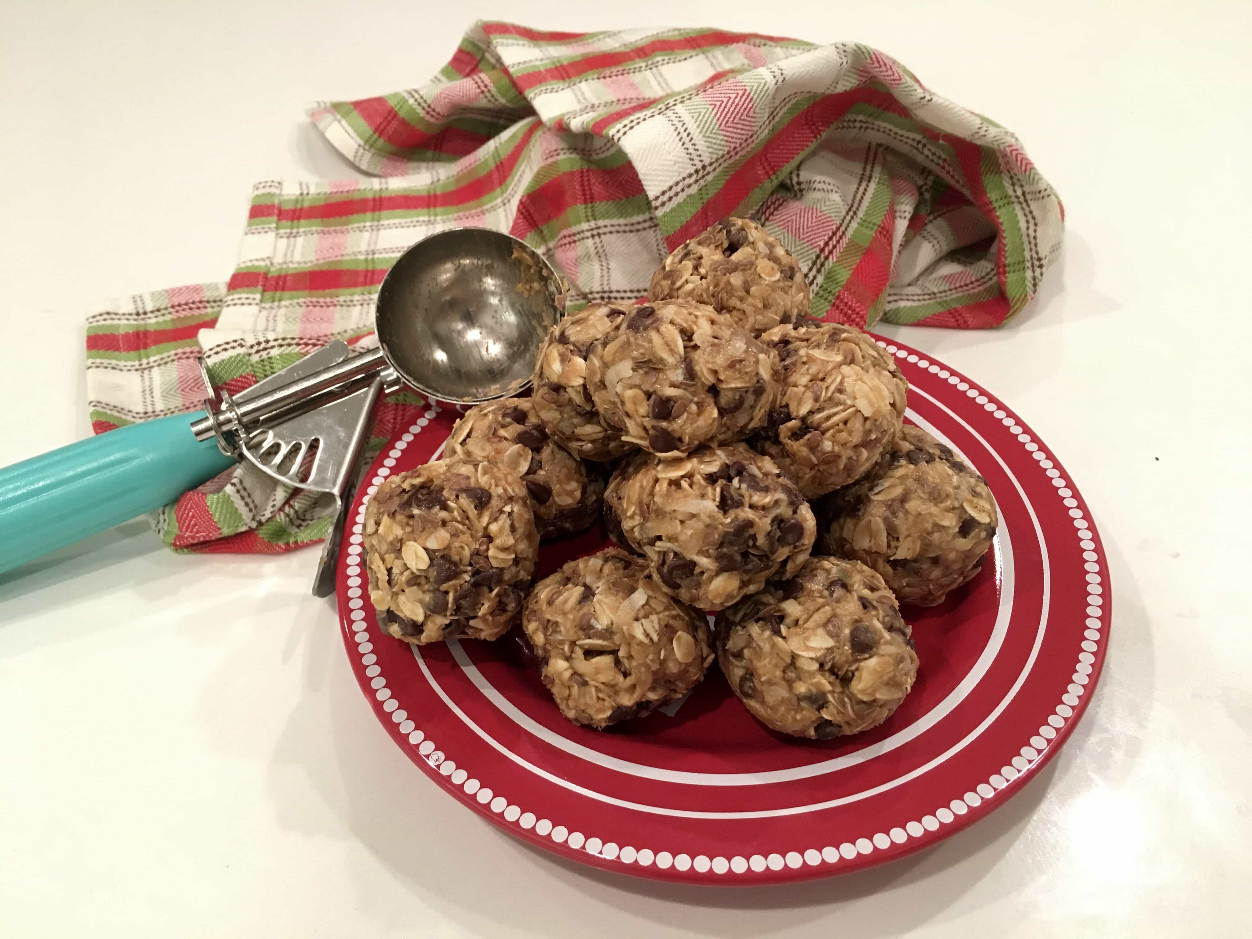 Healthy Peanut Butter Protein Balls final