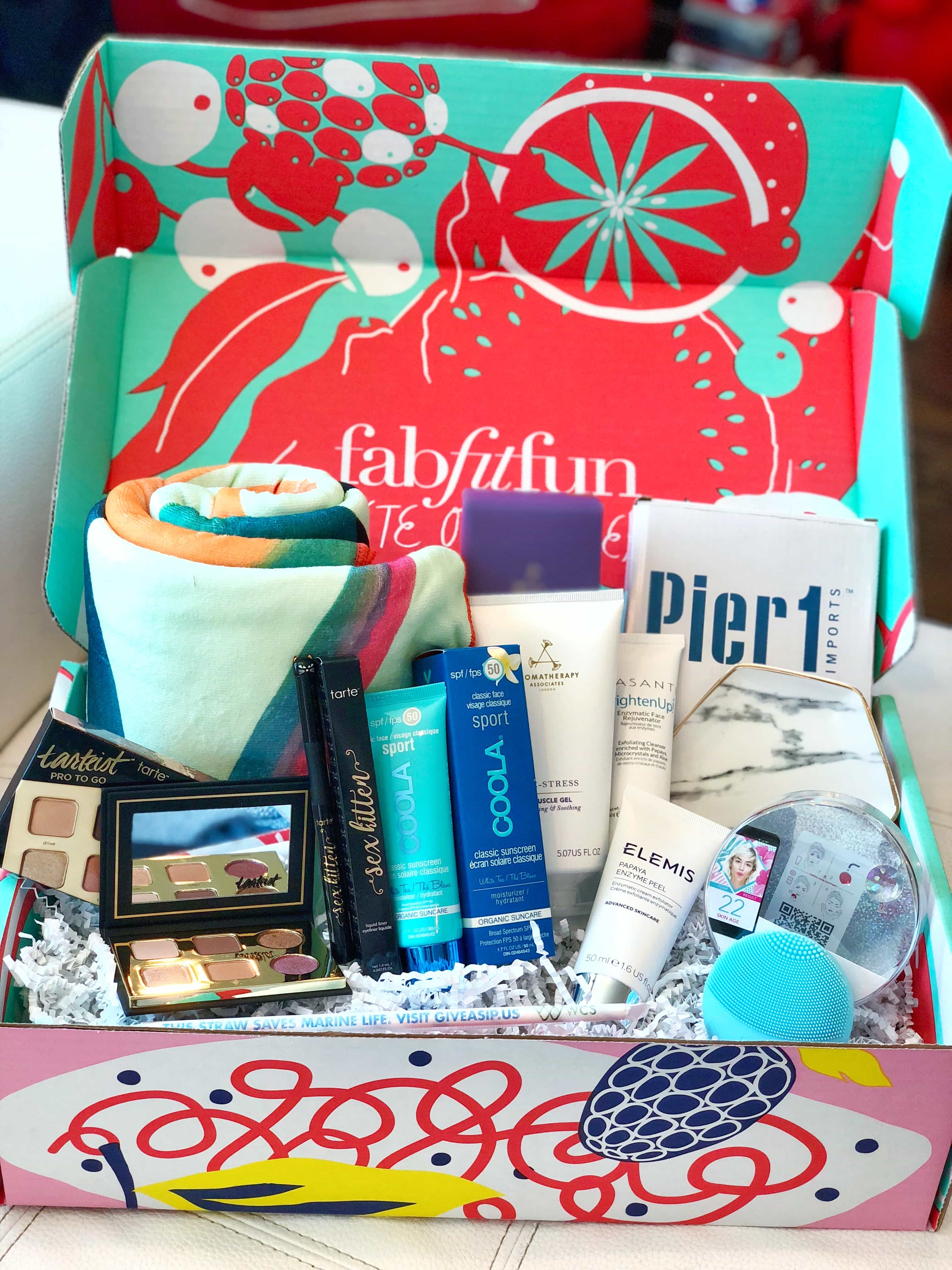 2018 FabFitFun Summer Box 6 fitness subscription boxes