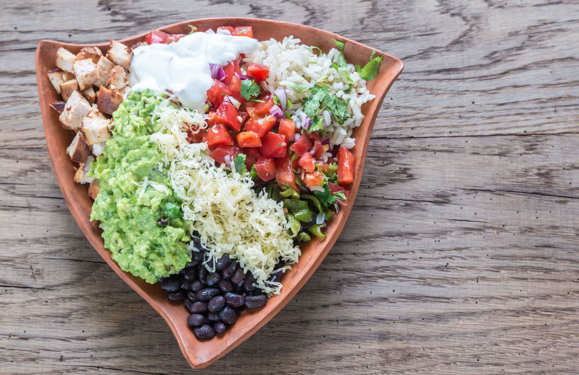 Super Easy & Healthy Chicken Burrito Bowl Recipe